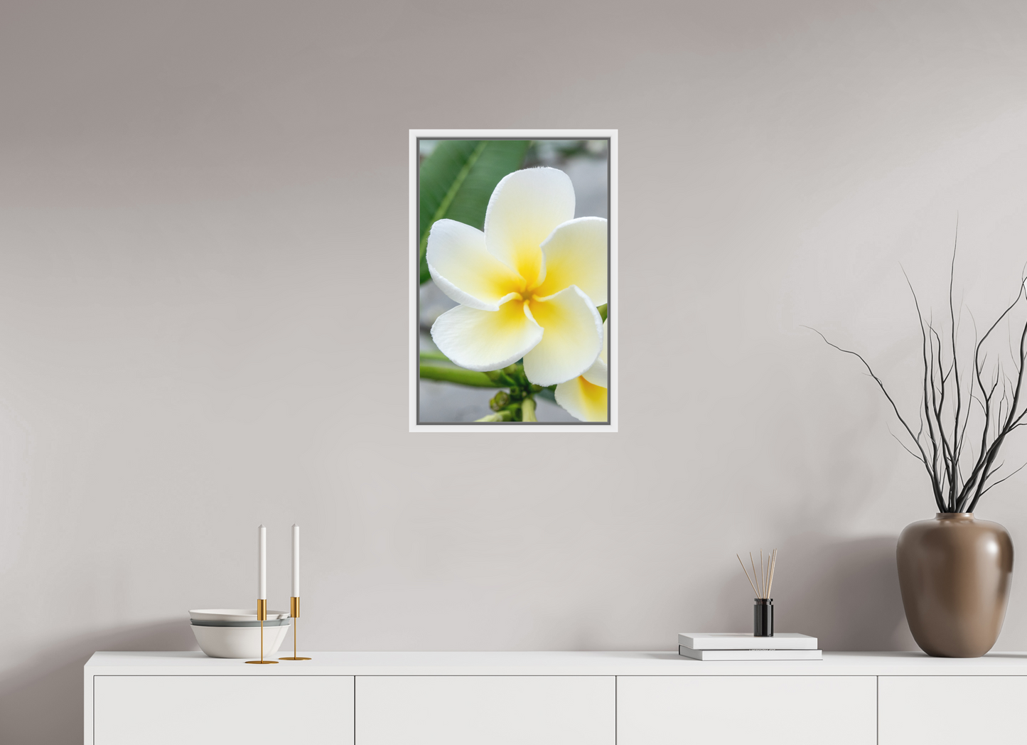 40 x 60 cm, Foto im Schattenfugen-Rahmen Flowers 1