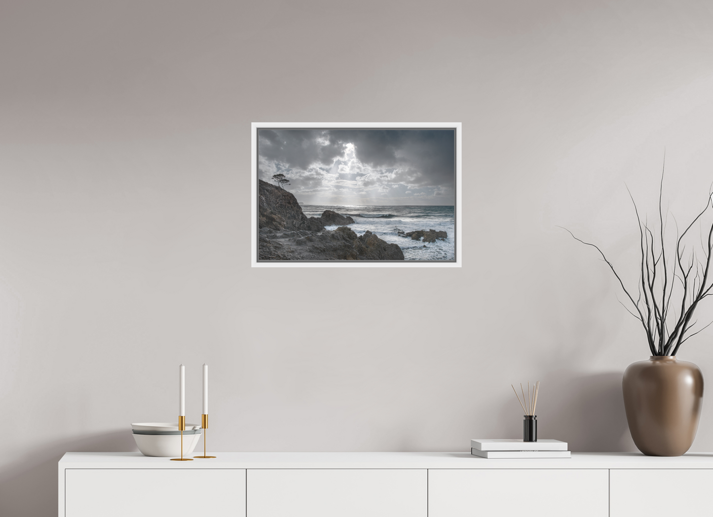 60 x 40 cm, Foto im Schattenfugen-Rahmen Storm Coast 1 (Mallorca)